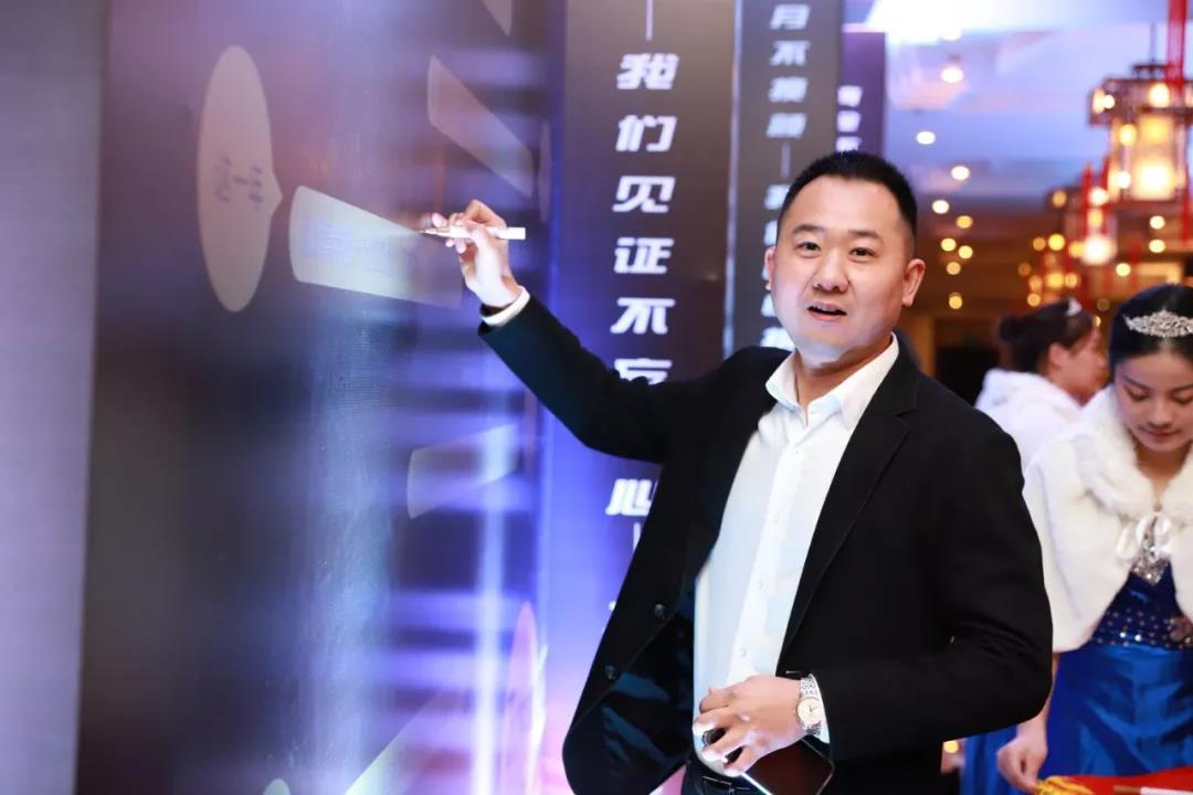微信图片_20190213102235.jpg
