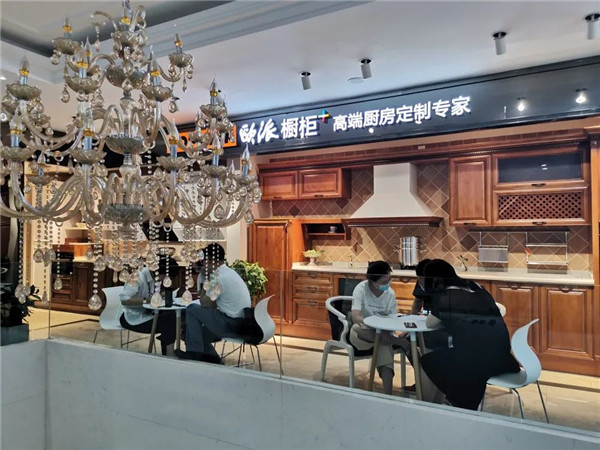 5ec339a64d8bc.jpg