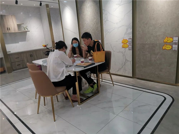 5ec339a6e6224.jpg